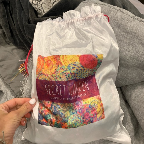 Secret Garden Gypsy Soul White Broderie Anglaise Tops - Picture 5 of 5